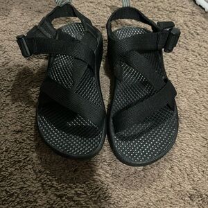 BLACK CHACOS- YOUTH SIZE 1